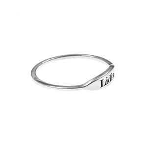 Anillo de plata personalizado con nombre grabado – Joya minimalista de plata 925
