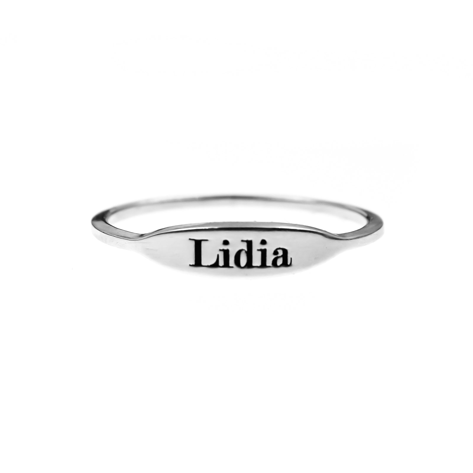 Anillo de plata personalizado con nombre grabado – Joya minimalista de plata 925