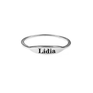 Anillo de plata personalizado con nombre grabado – Joya minimalista de plata 925