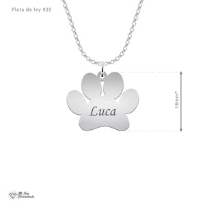 Colgante huella de perro en plata personalizado con nombre – Joya para amantes de las mascotas