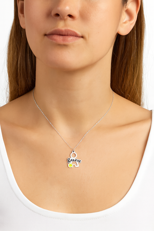 Colgante de niño o niña en plata personalizado con nombre y piedra de nacimiento – Regalo para mamá