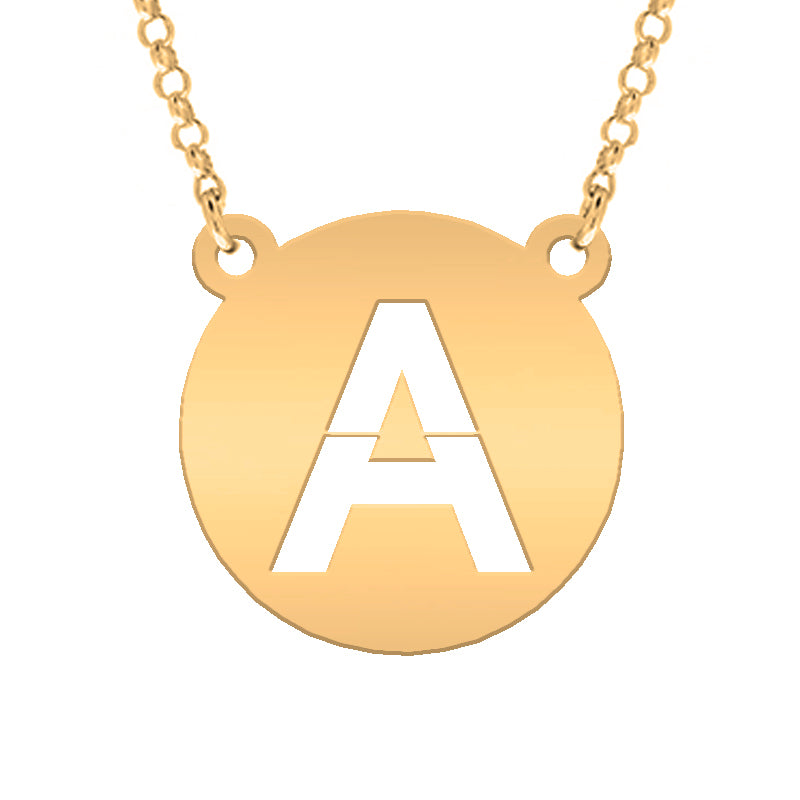 Collar de plata con inicial calada chapada en oro