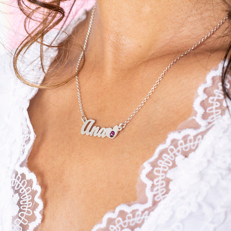 Collar de plata con nombre y piedra de nacimiento