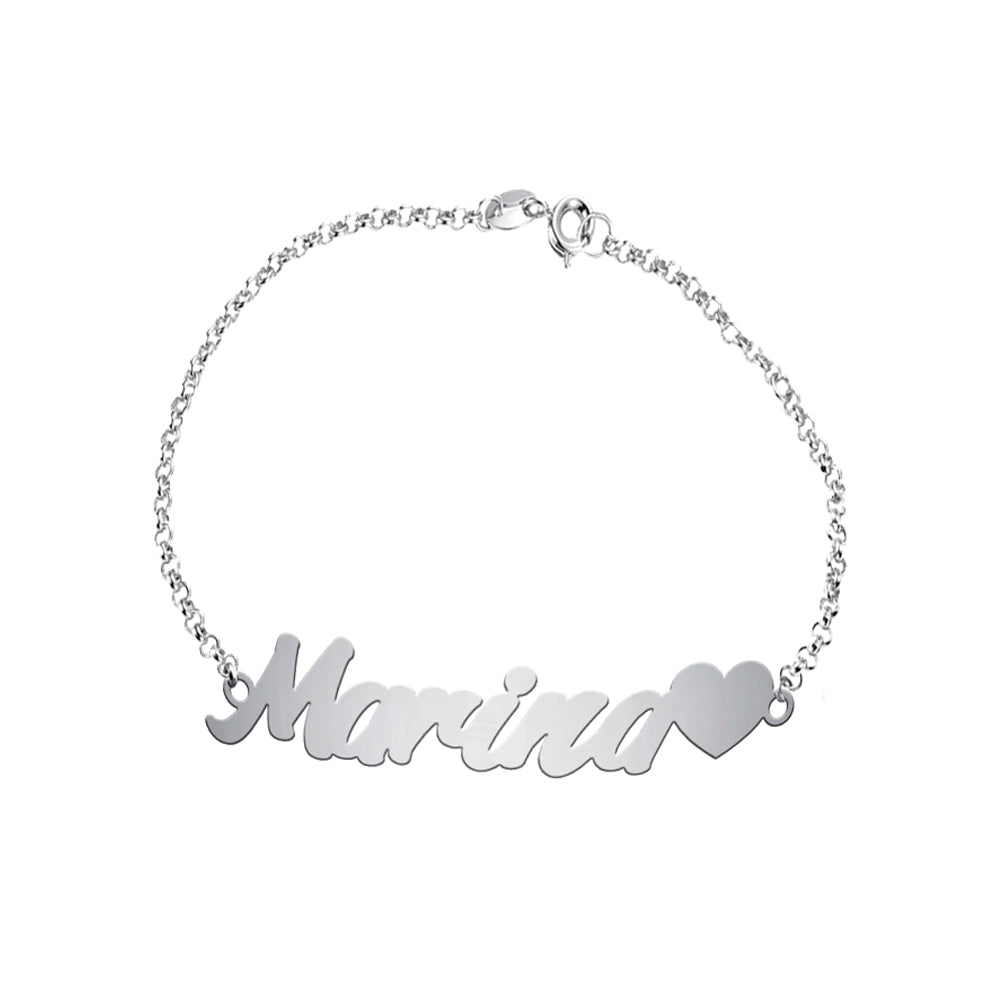 Pulsera de plata con nombre y corazón
