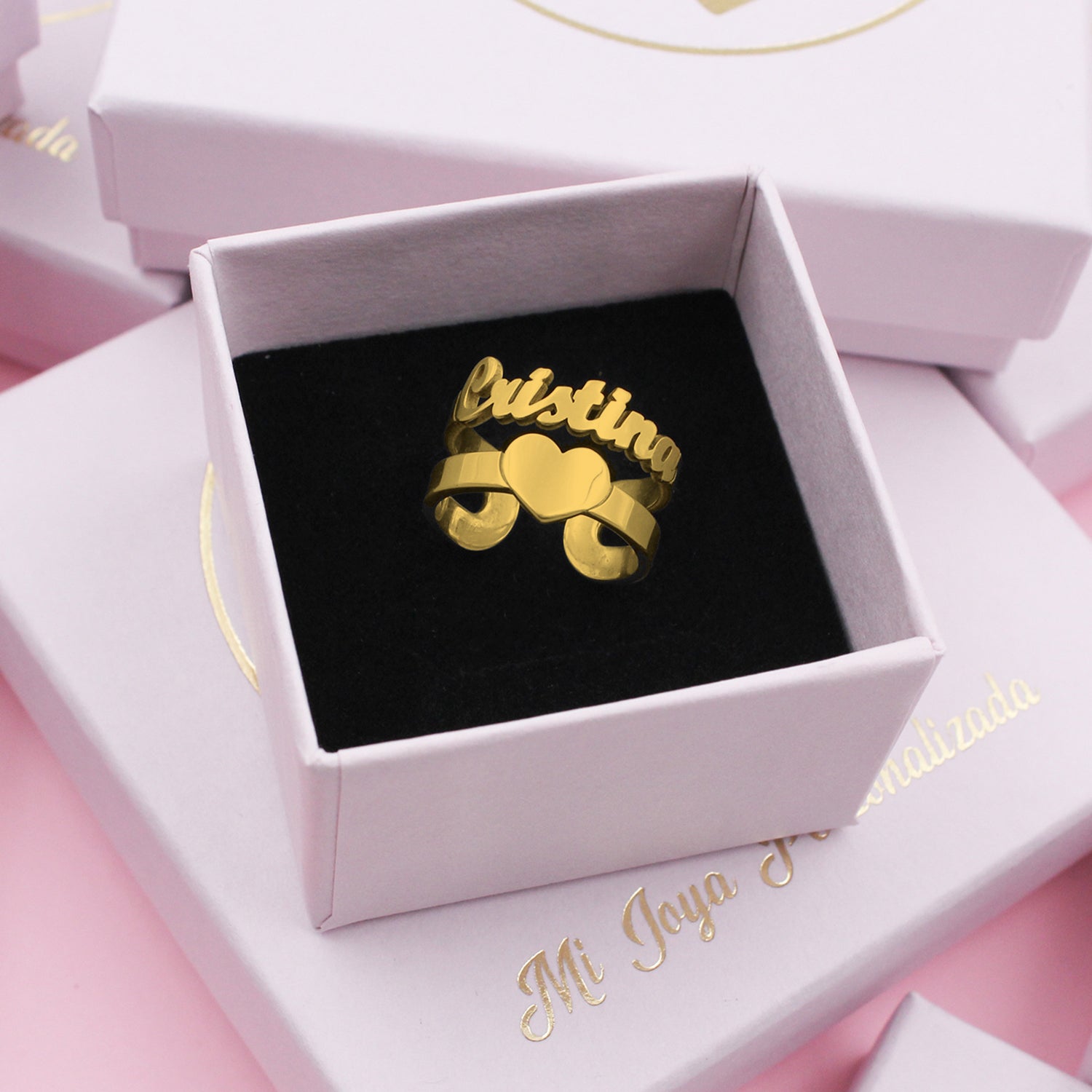Anillo de plata con nombre y corazon chapado en oro