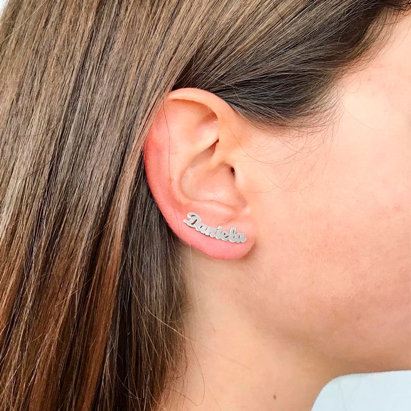Pendientes de plata trepador con nombre